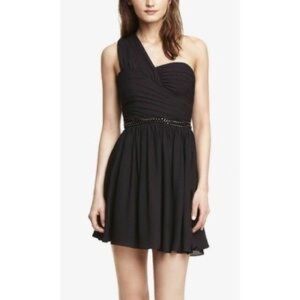 NWT Express One Shoulder Dress 🌹